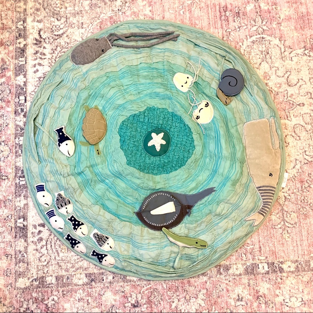 Crate & Kids be on the sea activity floor mat